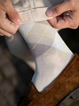 Burlington Manchester Socks Checkered Hellbeige 4840