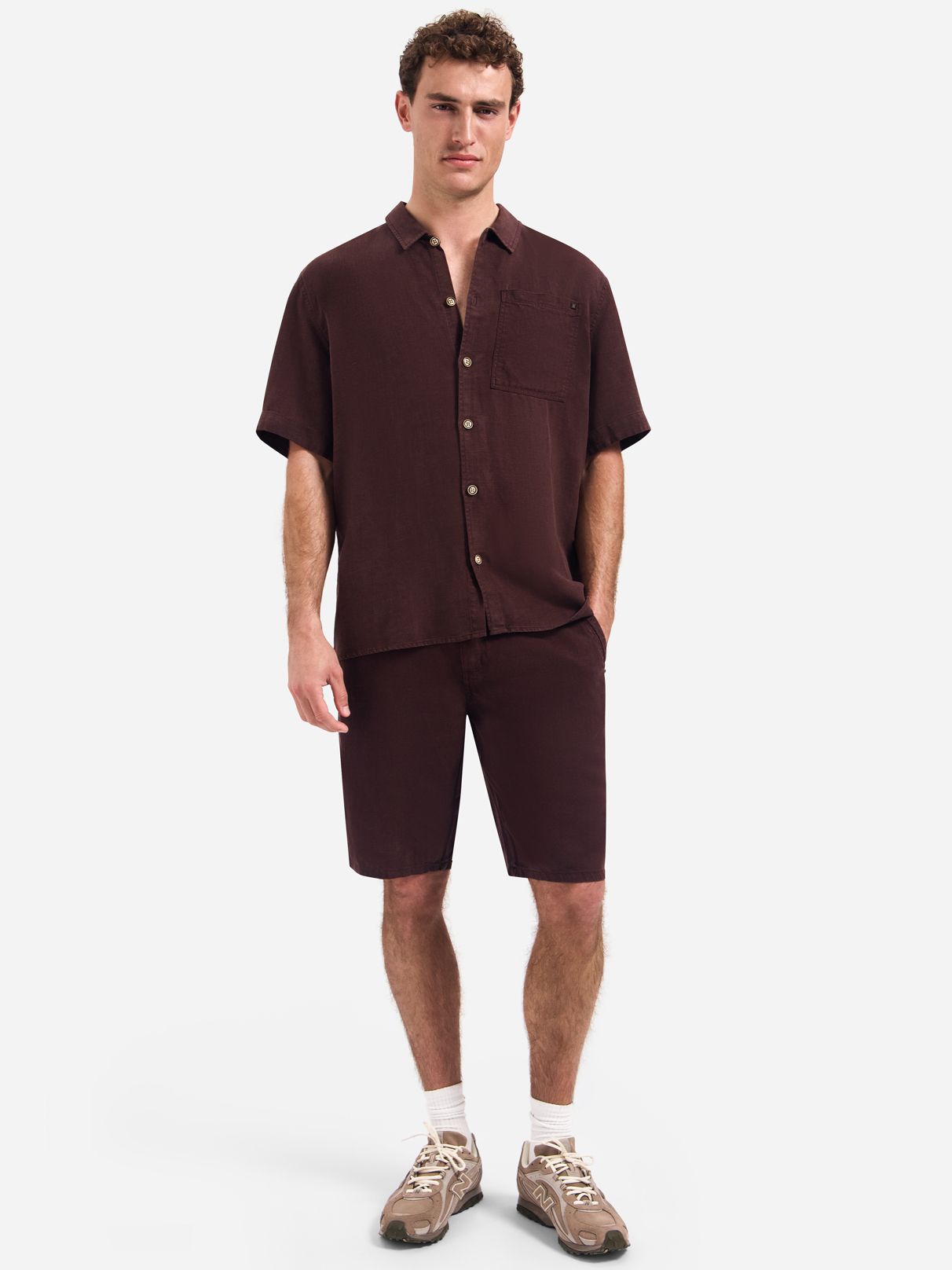 No Excess Short Sleeve Overhemd Linen Blend Bruin Model / Voorkant