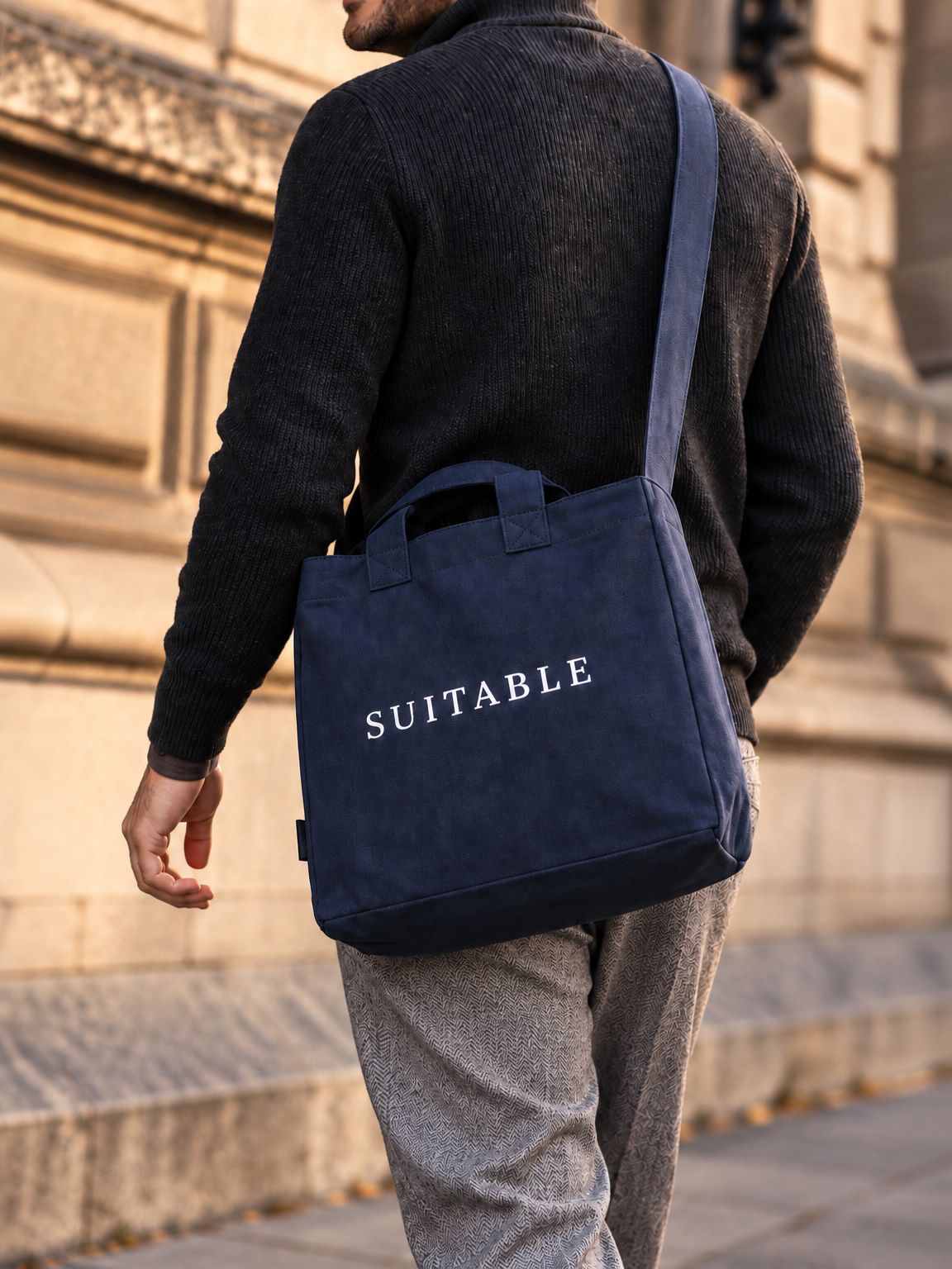 Suitable 25 Jahr Totebag Navy Model / Sfeerbeeld