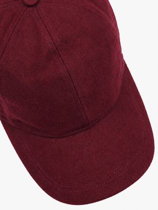 Suitable Cap Wool Blend Red