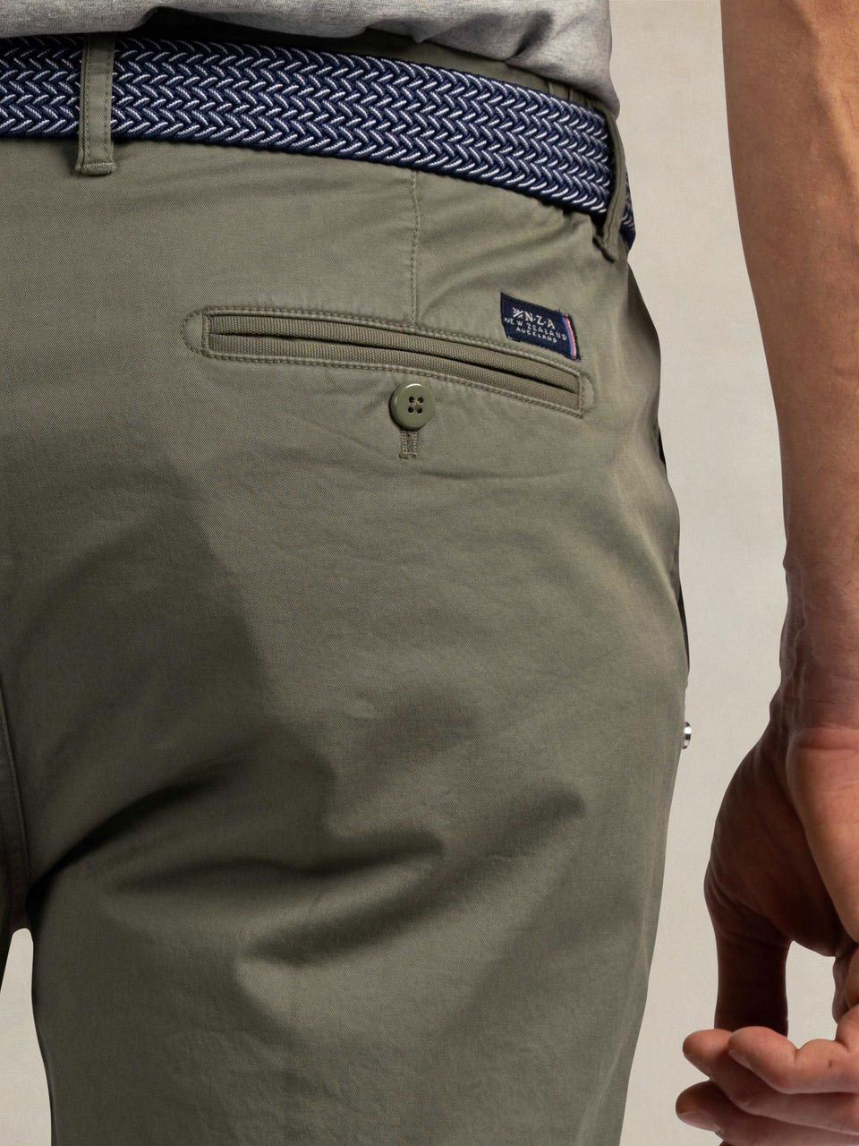 NZA Short Twill Stretch Spring Army Model / Detail