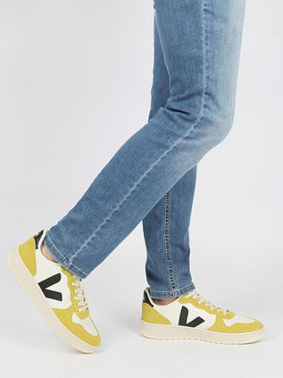 Veja Sneakers V-10 Gelb