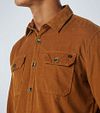 No Excess Overhemd Corduroy Caramel Model / Detail