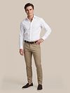 Mac Driver Pants Chino Taupe Model / Voorkant