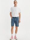 Levi's 501 Denim Shorts i Mellelblå Model / Voorkant