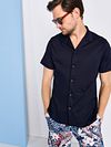 Desoto Short Sleeve Shirt Festival Navy Model / Sfeerbeeld