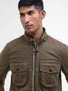 Chaqueta encerada Barbour Corbridge marrón Model / Voorkant