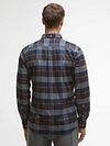 Barbour Chemise Valley Carreaux Marron Anthracite Model / Achterkant