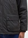 Barbour Classic Bedale woskowana kurtka w kolorze oliwkowozielonym Model / Detail