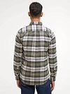 Barbour Kyeloch Hemd Karo Olivgrün Model / Achterkant