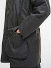 Barbour Northumbria Wax Jacket Green Model / Detail