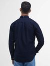 Barbour Oxtown Skjorta Navy Model / Achterkant