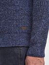 Barbour Trui Lamswol Knitted Navy Model / Detail