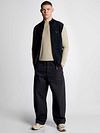 Sweter Lyle & Scott Tonal w kolorze greige Model / Voorkant