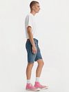 Levi's 501 Denim Short Mörkblå Model / Zijkant