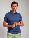 Suitable Boris Poloshirt Mørkeblå Model / Voorkant med Stefan