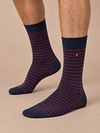 Tommy Hilfiger Calzini 2 Paia Blu scuro a righe Model / Voorkant