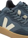 Veja Sneakers V-90 Suede Blue Product / Detail