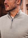 Suitable Merino Half Zip Sweater Bright Taupe Model / Sfeerbeeld