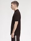 Fred Perry Polo Tipped M3600 Brun 86C Model / Zijkant