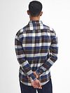 Camisa Barbour Valley de cuadros en marrón y azul Model / Achterkant