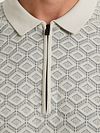 Cast Iron Half-Zip Polo Struktur Ecru Model / Detail