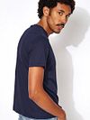 Desoto T-Shirt Solid Navy Model / Zijkant