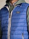 NZA Bodywarmer Puffer Blau Model / Detail