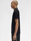 Fred Perry Polo Twin Tipped M3600 Black W54 Model / Zijkant