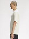 Fred Perry T-Shirt Ecru Model / Zijkant