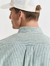 Gant Casual Skjorte Stribet Linned Grøn Model / Achterkant