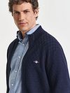 Gant Strickjacke Textur Marine Model / Detail