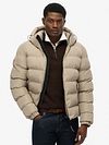 Superdry Pufferjakke Hooded Greige Model / Voorkant