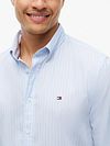 Tommy Hilfiger Poplin Hemd Gestreift Hellblau Model / Detail