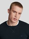 Jersey Lyle & Scott en azul marino Model / Detail