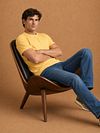 KING Essentials The Steve T-Shirt Amarillo Model / Voorkant