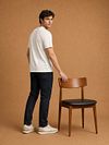 KING Essentials The Steve T-Shirt gris claro Model / Achterkant