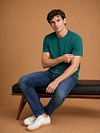 King Essentials The Steve T-Shirt Vert Moyen Model / Voorkant