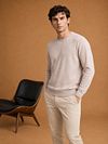 King Essentials The John Pullover Merino Greige Model / Voorkant