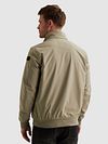 Kurtka PME Legend Skyglider w kolorze khaki Model / Achterkant