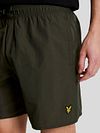 Lyle & Scott Badshorts Plain Olivgrön Model / Detail