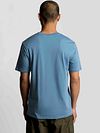 Lyle & Scott T-Shirt Hellblau Model / Achterkant