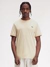 Fred Perry M1588 Twin Tipped T-shirt Beige Model / Voorkant
