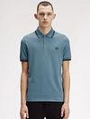 Fred Perry Polo Twin Tipped M3600 Blau Z56 Model / Voorkant