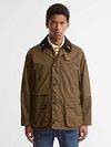 Woskowana kurtka Barbour Classic Bedale w kolorze oliwkowym Model / Voorkant