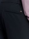 No Excess Chino Sedoc Navy Model / Detail