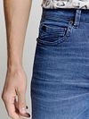 No Excess Shorts Denim Stretch Stone Model / Detail