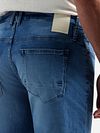 Szorty jeansowe No Excess z elastycznego denimu, efekt wybielenia Model / Detail