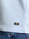 No Excess T-Shirt con textura azul claro Model / Detail