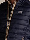 NZA Veste Sans Manches Puffer Marine Model / Detail